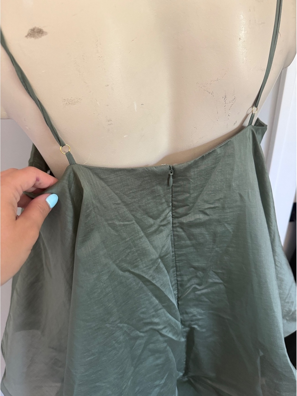 Elliatt Women's Olive Green Maxi Dress with Layered Flowy Design - Picture 6 of 9